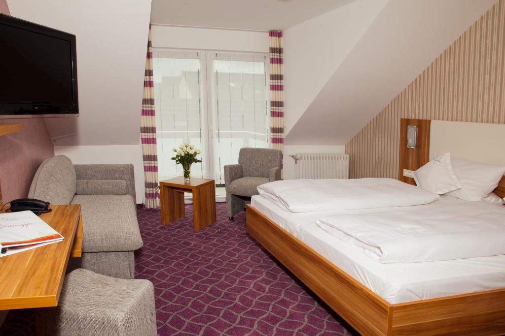 Hotel Zur Krone Бейлнгрис Стая снимка
